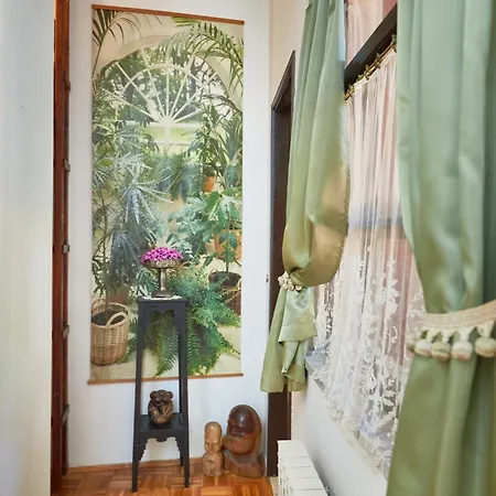 Magnolia Apartment